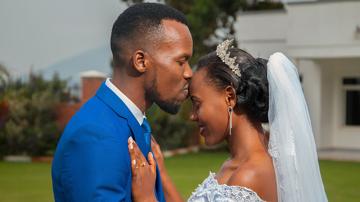 10 Ways to Strengthen Your Marriage and Family